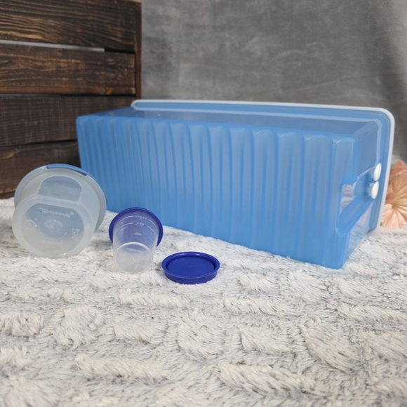 Tupperware Bundle, One FridgeSmart, One Measuring Container,  and Pour Container - Picture 3 of 10